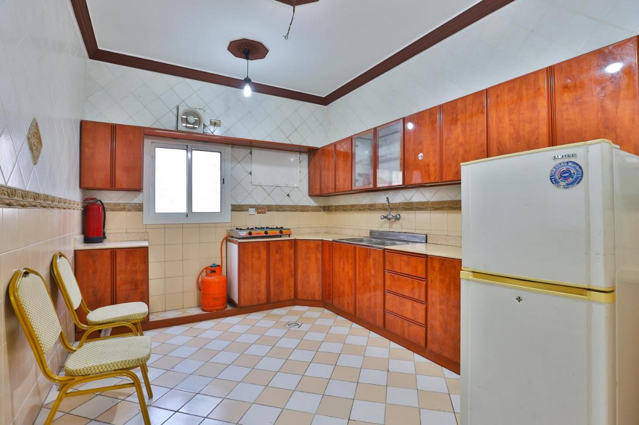 Oyo 277 Al Tamayoz Al Raqi Furnished Units 3 Jeddah Exterior photo