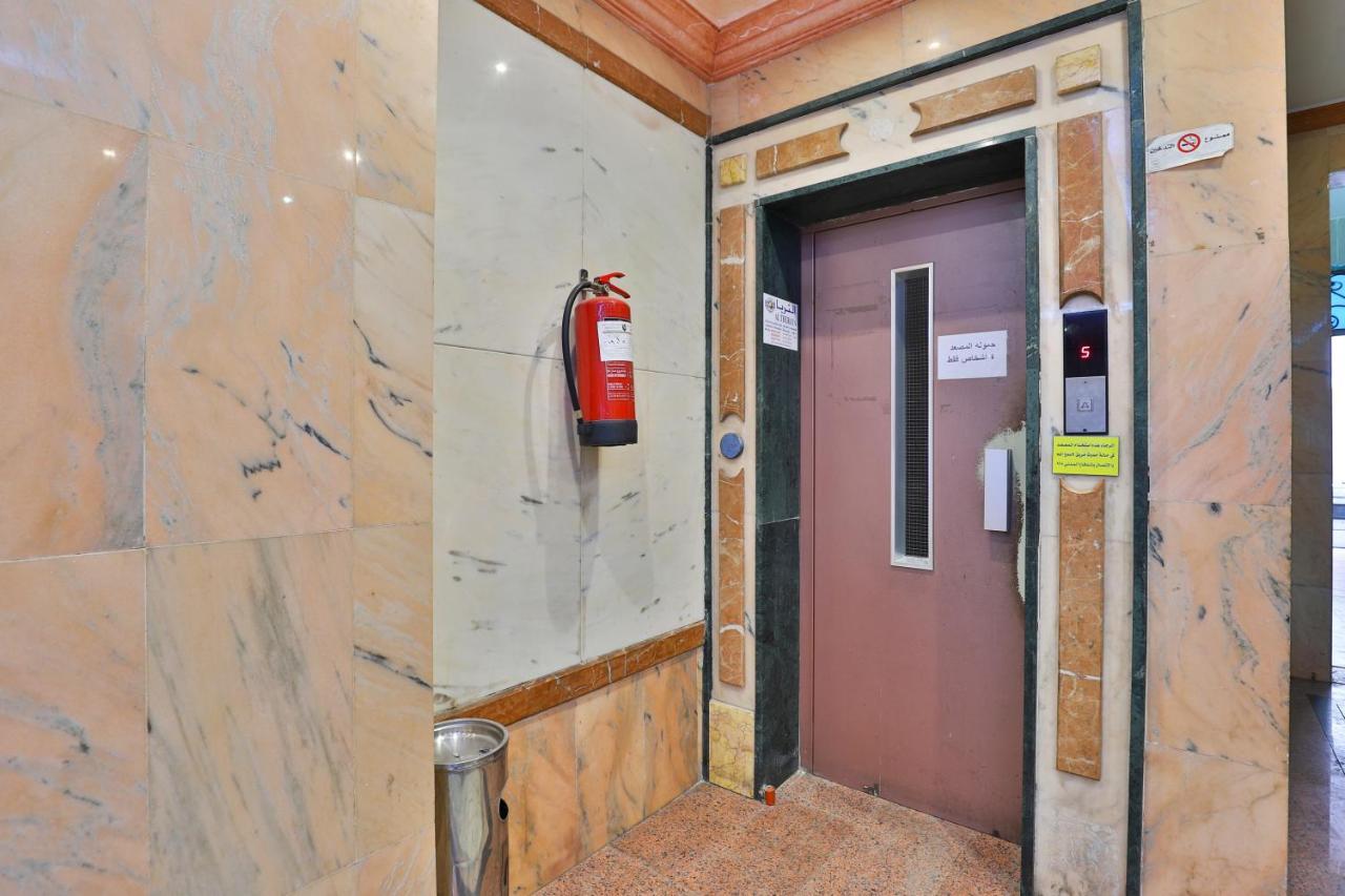 Oyo 277 Al Tamayoz Al Raqi Furnished Units 3 Jeddah Exterior photo