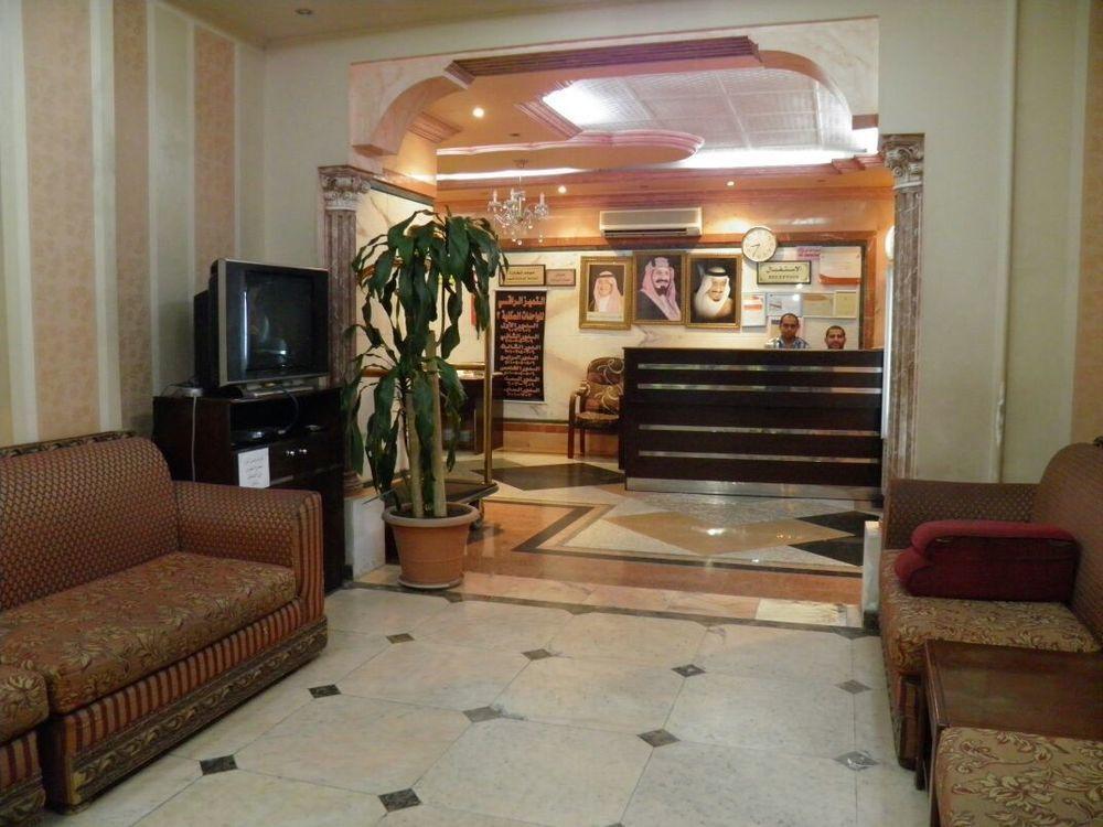 Oyo 277 Al Tamayoz Al Raqi Furnished Units 3 Jeddah Exterior photo